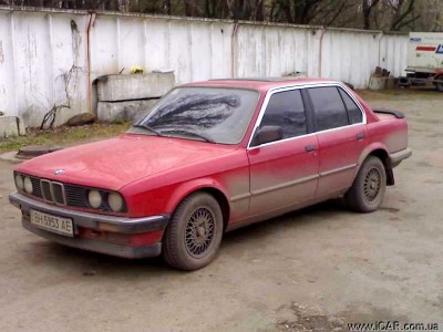 BMW-3er-Limousine-325е-27-1985-Красный--b_1211536081.jpg