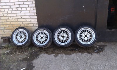 r16-2.jpg